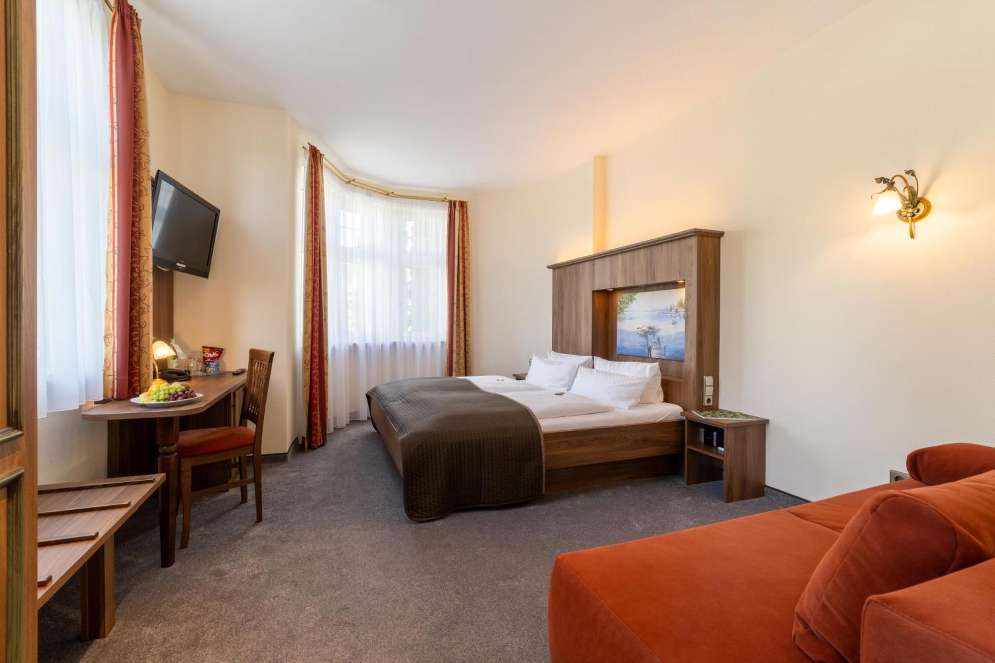 Hotel Schoengarten Garni 린다우 외부 사진